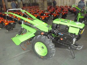 Single-axle Tractor