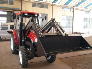 Tractor Loader Manufacturer