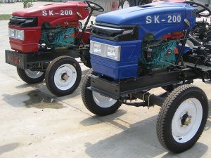 SK200 Tractor